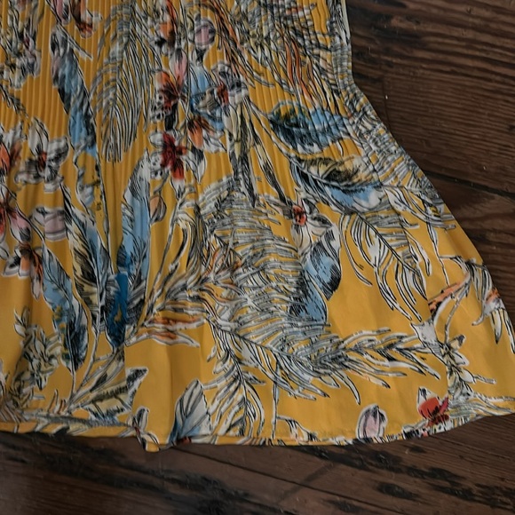 Status by Chenault size L floral skirt - Picture 5 of 5